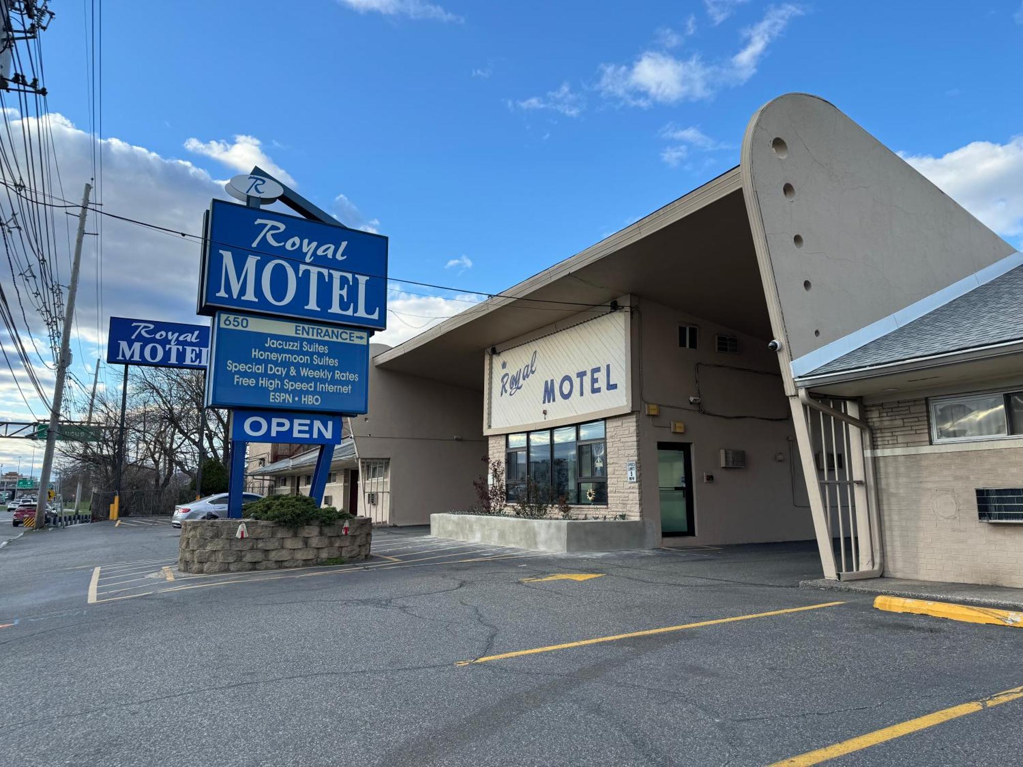 Royal Motel 세카우커스 외부 사진
